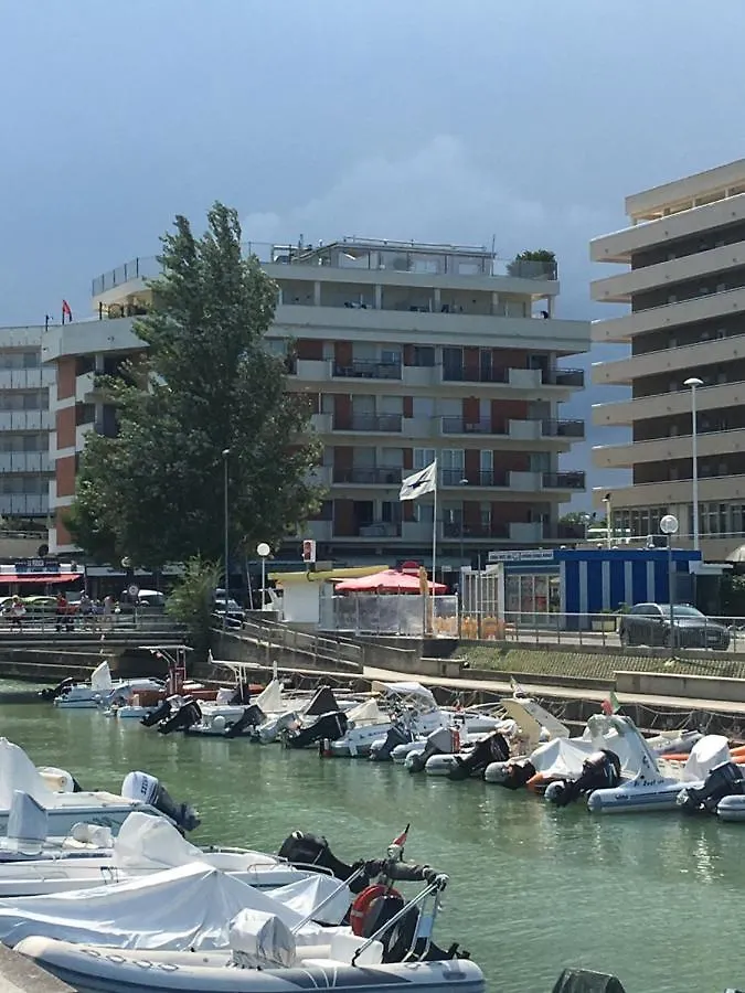Cattolica Sea View Apartman Olaszország