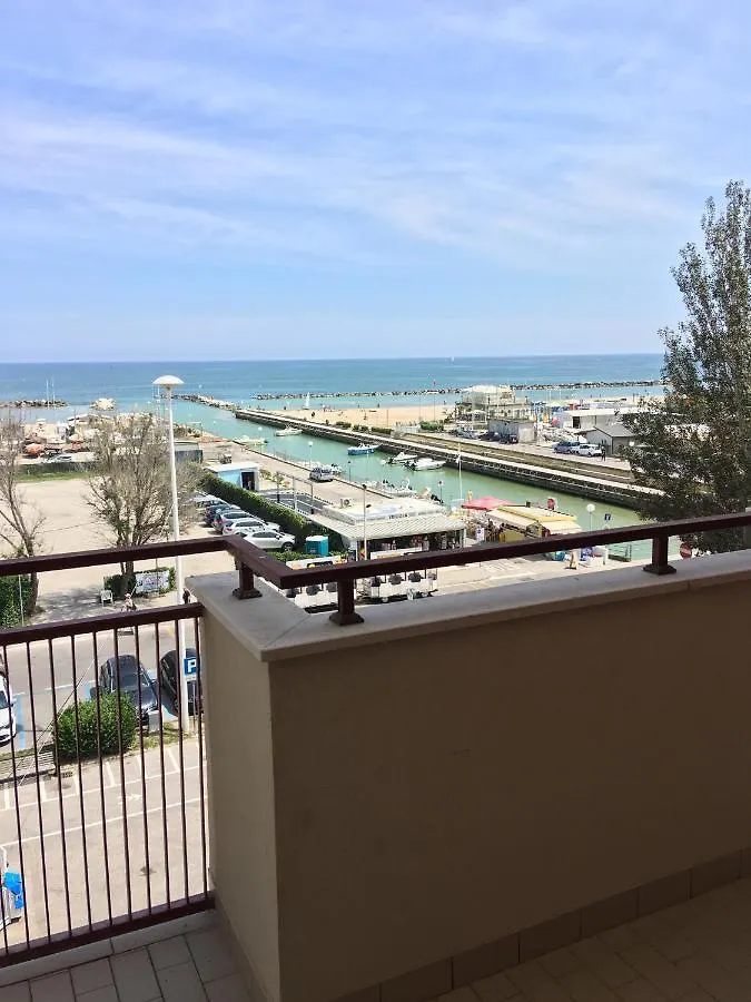 Cattolica Sea View Apartman 0*,